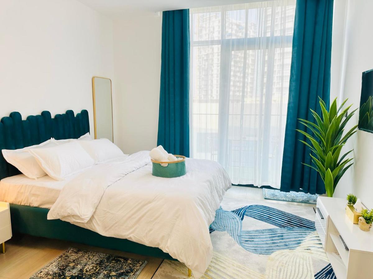 Lägenhet Cozy In Jumeirah Village Circle