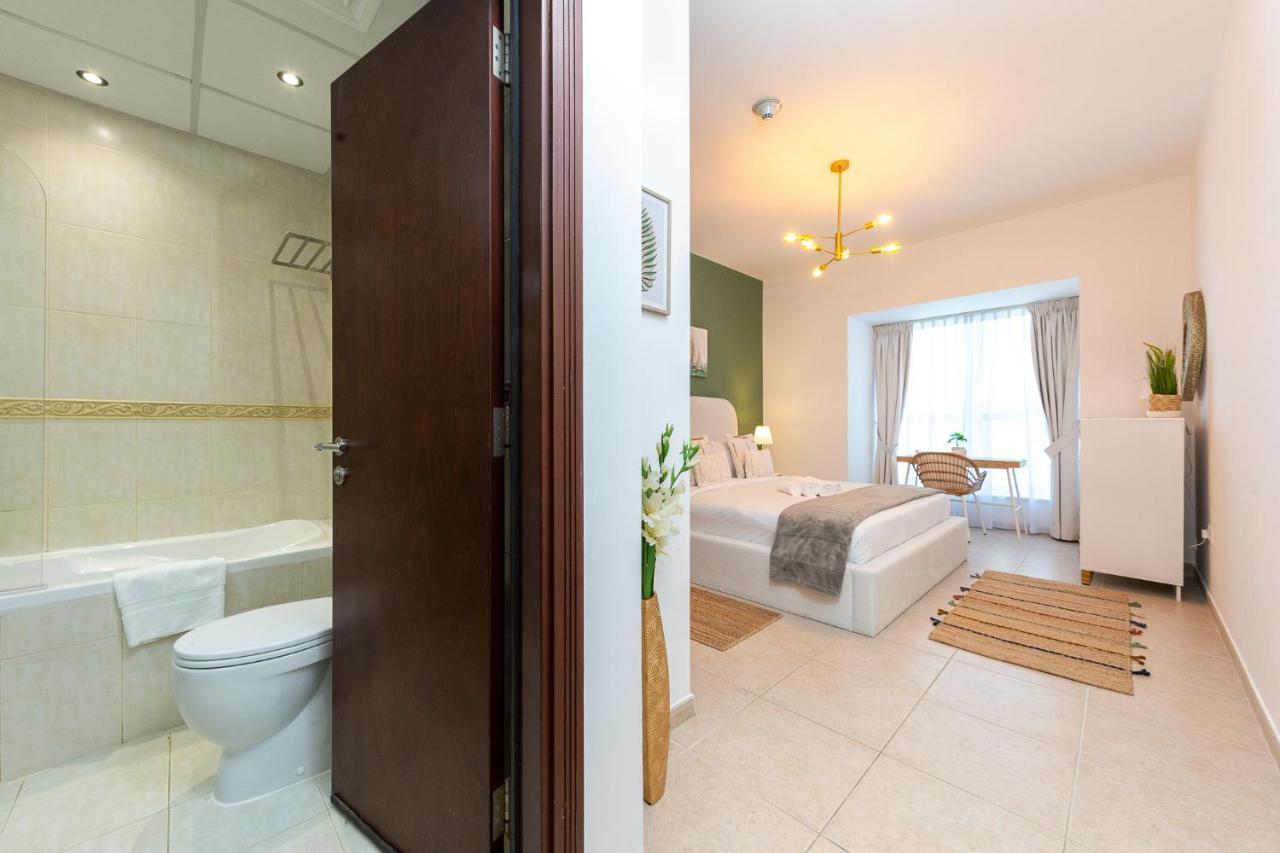 Attractive 1br With Sea View Near Barasti Club Apartamento Dubái