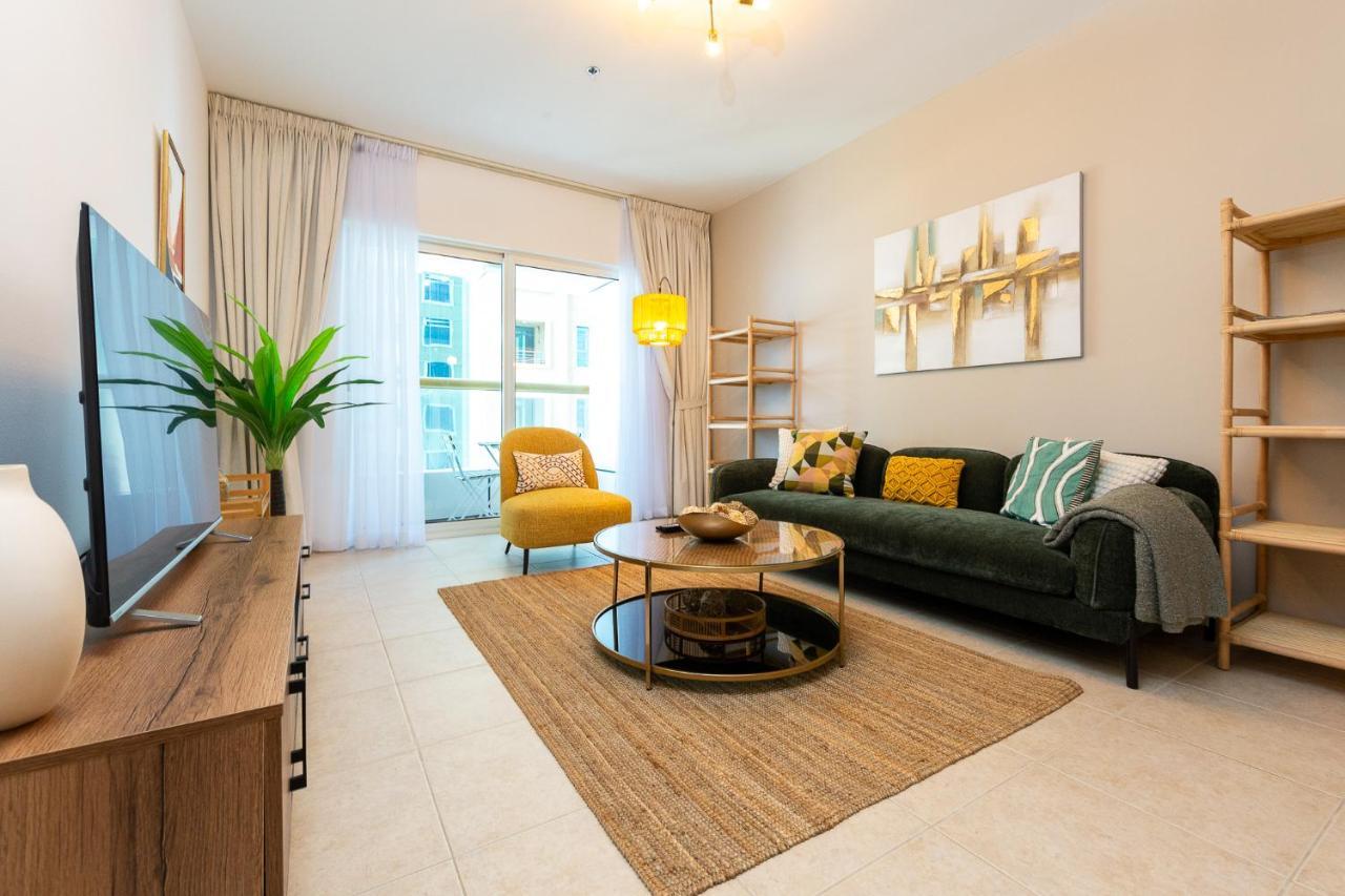 Attractive 1br With Sea View Near Barasti Club Dubái