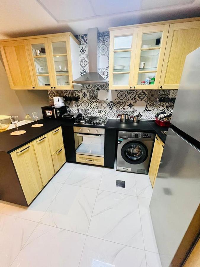 Appartement Ultra Luxury Fully Furnished 1bhk *
