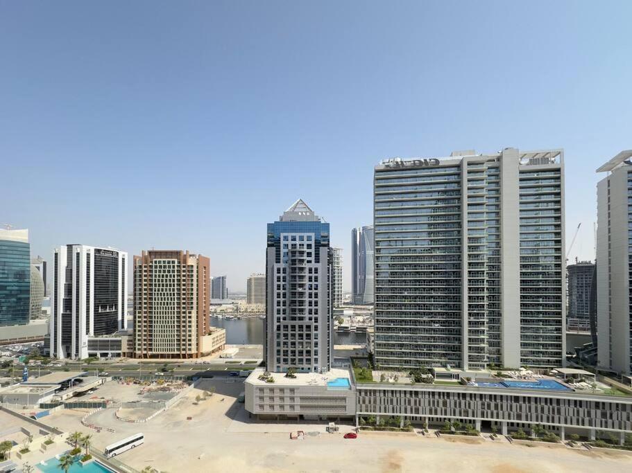 Dar Vacation - Modern & Stylish 2br Near Burj Khalifa *