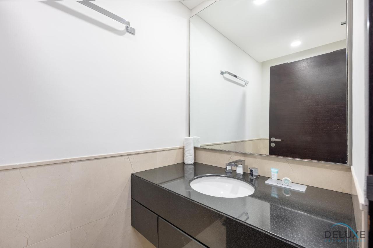 Modern 2br In The Address Residences Marina By Deluxe Homes *