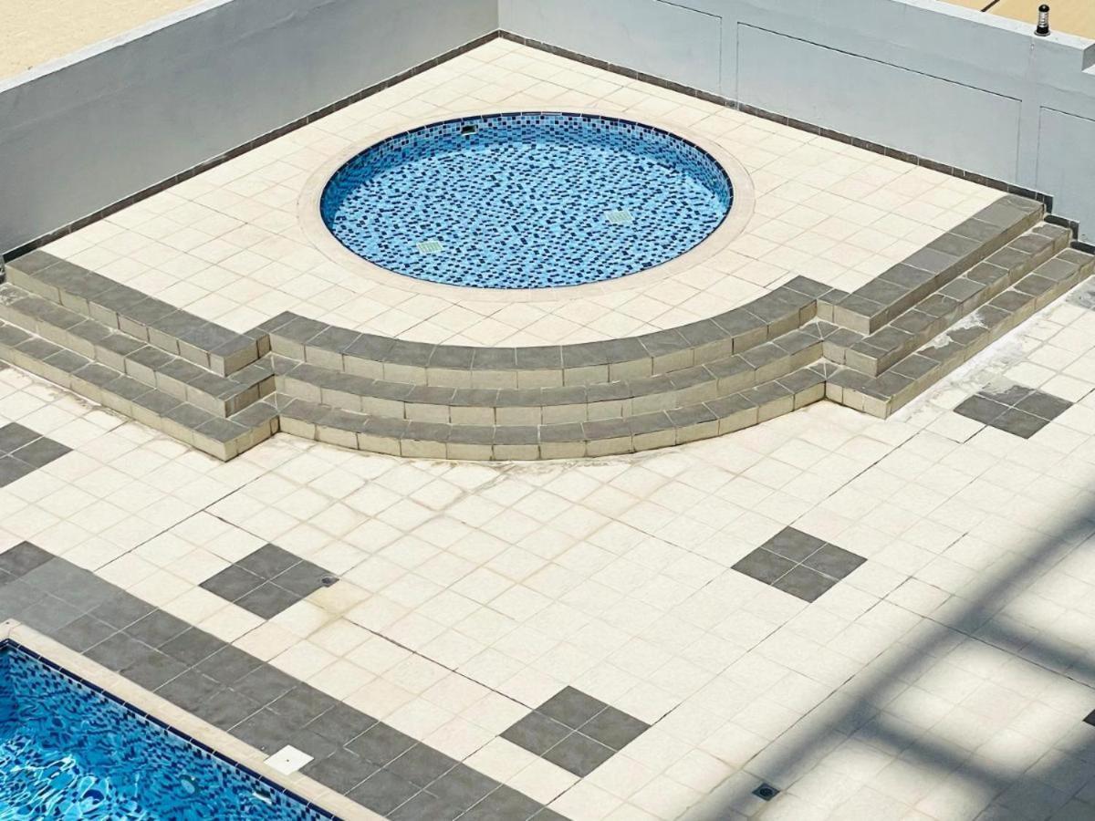 Diamond Classic - 2 Bedroom - Marina Apartamento