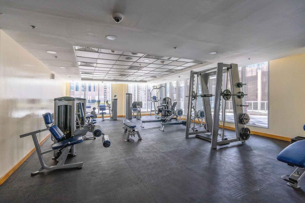 High Floor - Great Location - Family Friendly *
