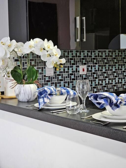 Luxury Botanica 75 Apartment Dubai