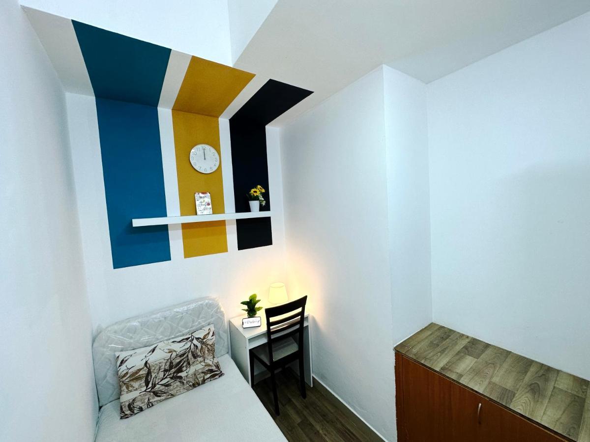 Charming Partition In Barsha Heights Near Icm *