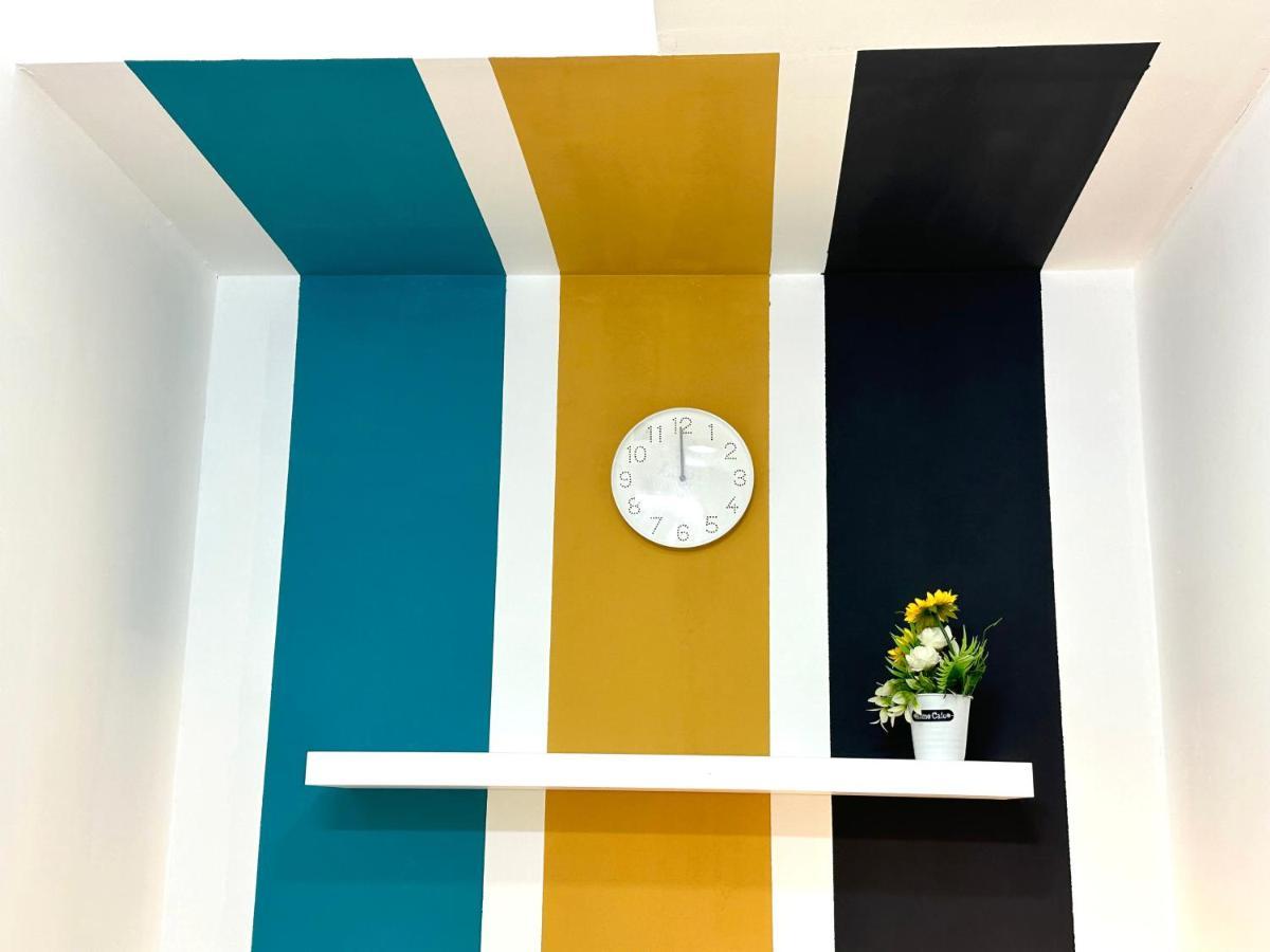 Charming Partition In Barsha Heights Near Icm Habitación en casa particular