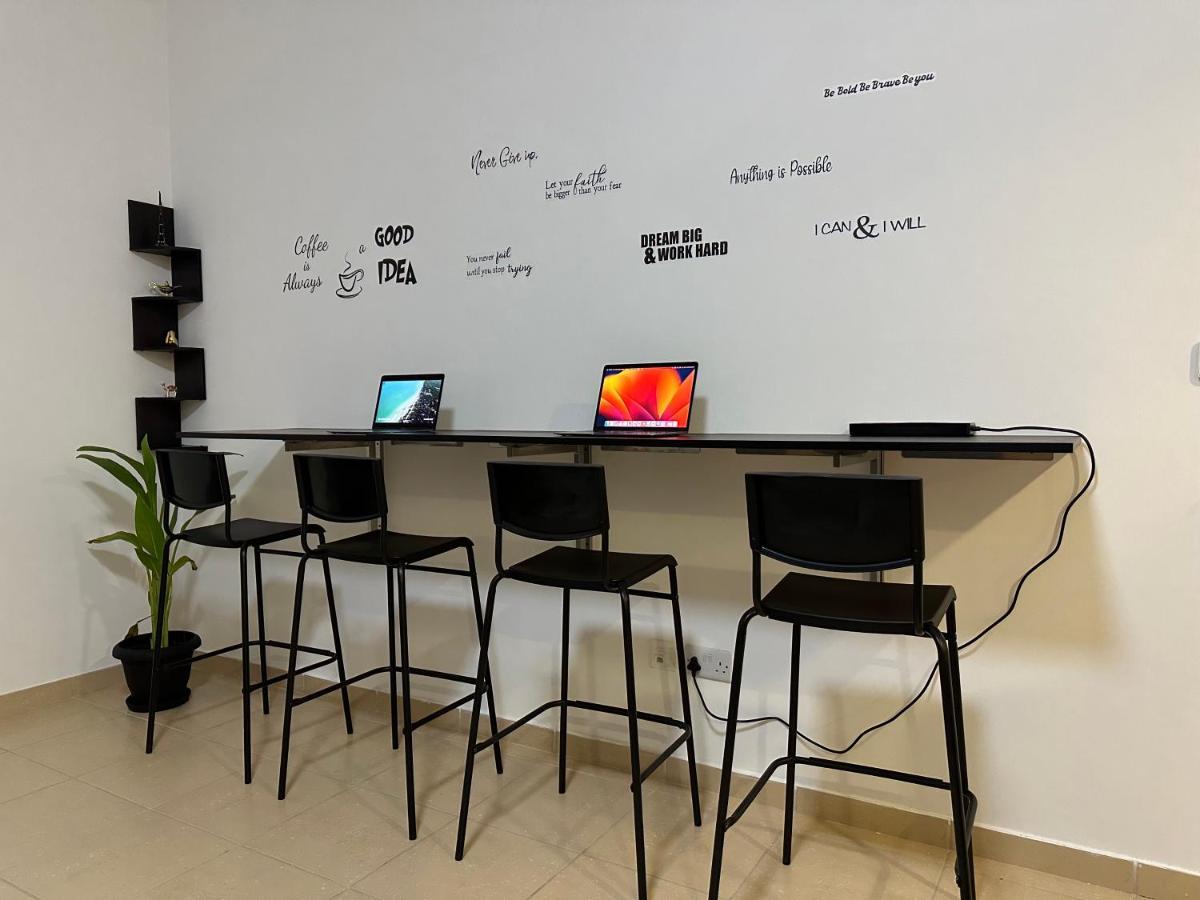 Hostel Moonlight Jbr Dubai