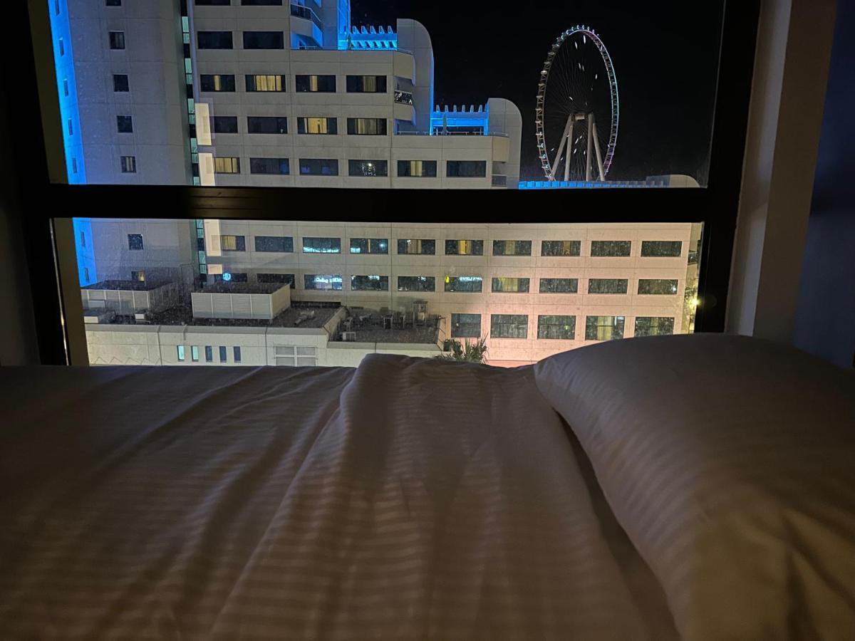 Moonlight Jbr *