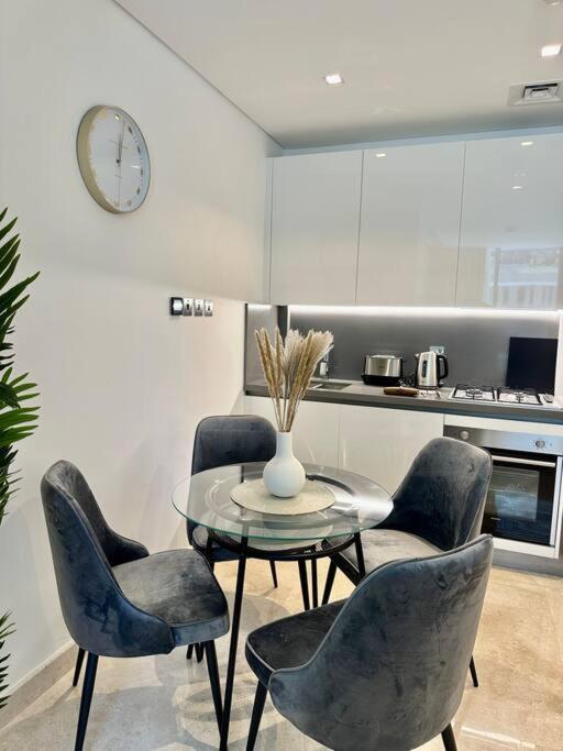 Apartment Luxurious Studio In Business Bay