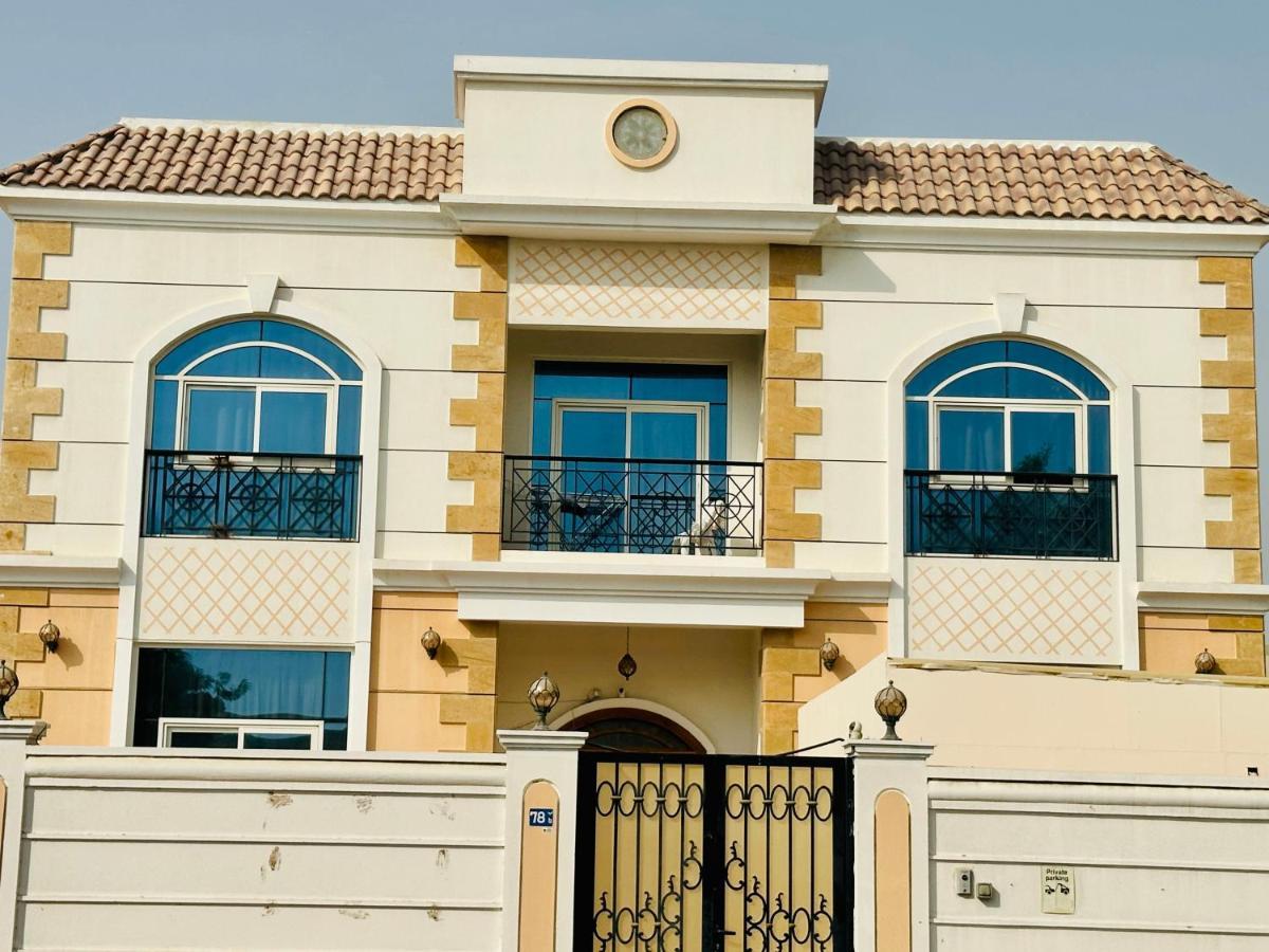 Guest house Small Single Inside Luxurious *