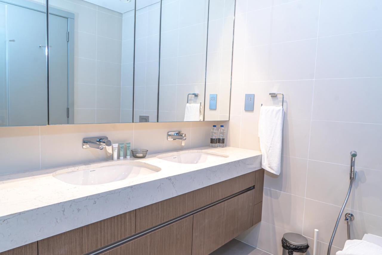 Your Luxury Beachfront Living Appartement *