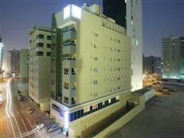 Hotel Richmond Greens 3*