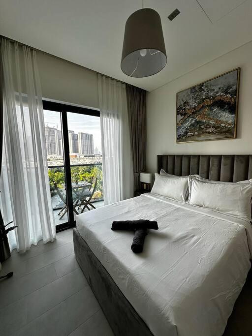 Luxurious 1 Bedroom Burj Khalifa View Dubai