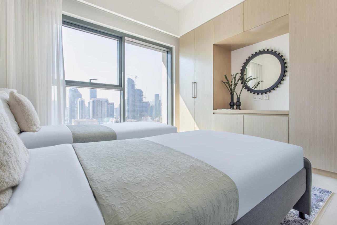 Apartamento Frank Porter - Burj Royale Dubái