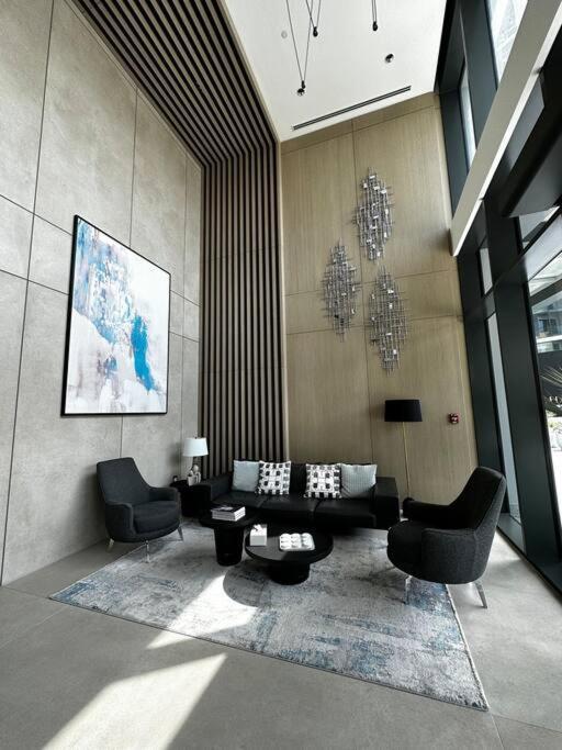Luxurious 1 Bedroom Burj Khalifa View Dubai