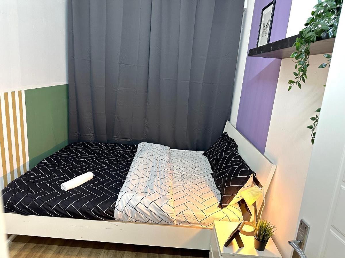Beautiful Double Partition In Tecom Near Icm Metro Dubái