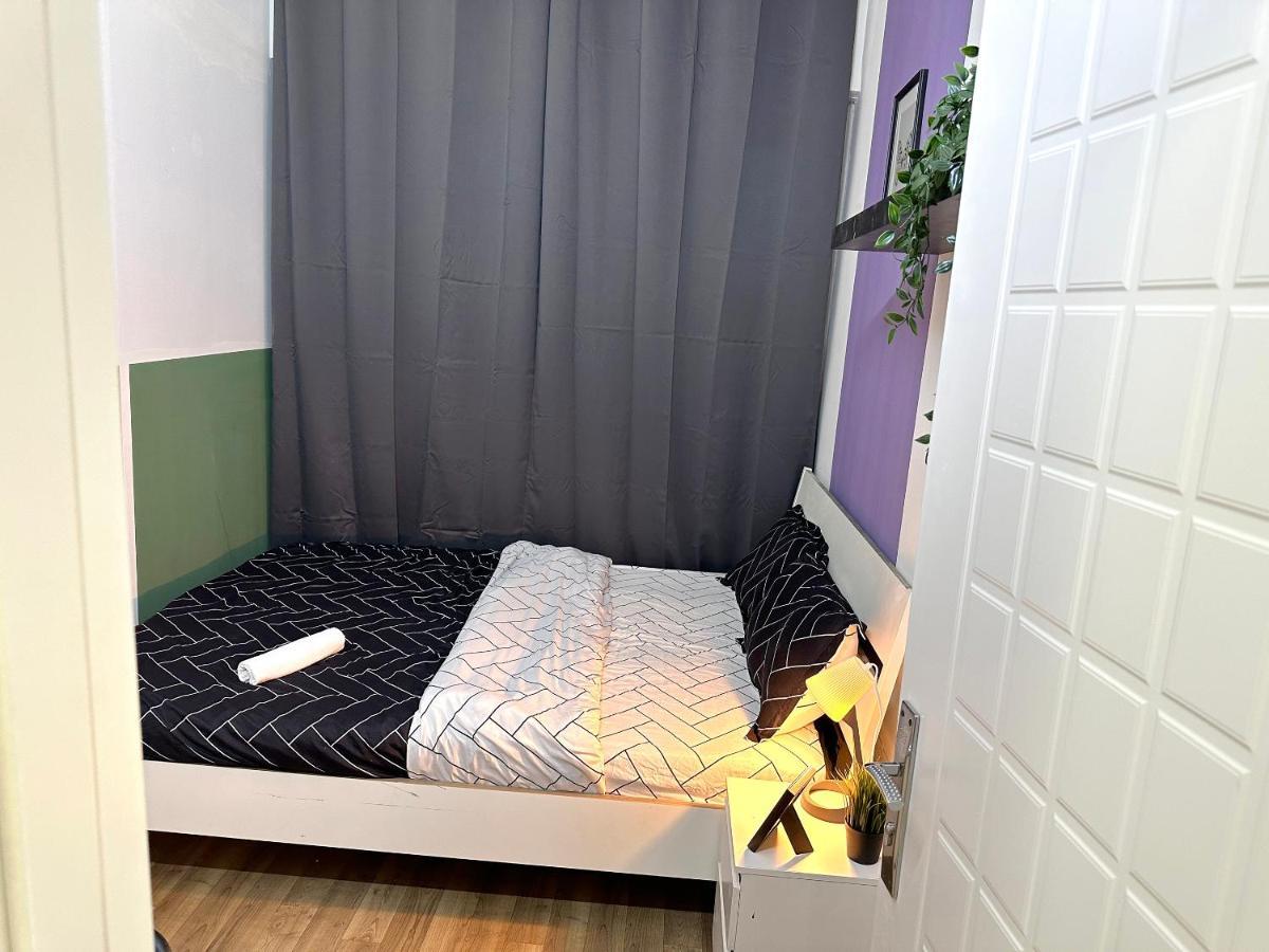 Beautiful Double Partition In Tecom Near Icm Metro * Dubái