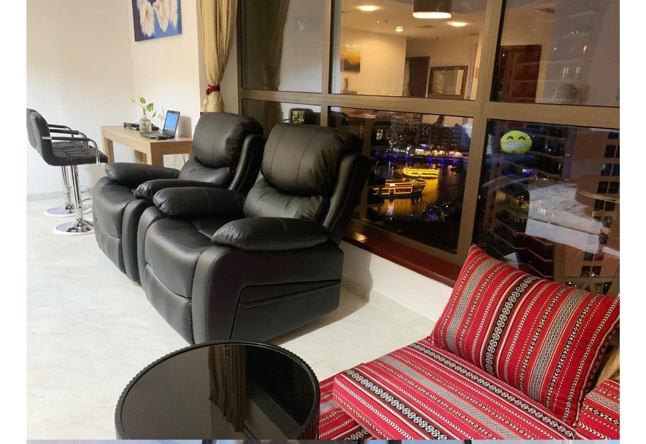 Royal Beach Residences Hostal