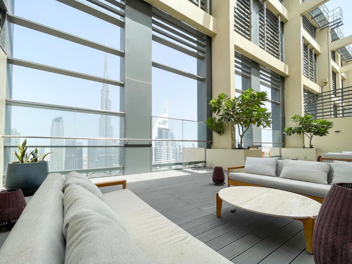 Beautiful By Mall 161br-2 Apartment