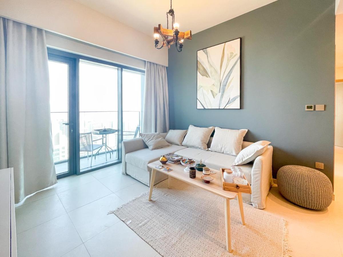 Apartment Beautiful By Mall 161br-2 *