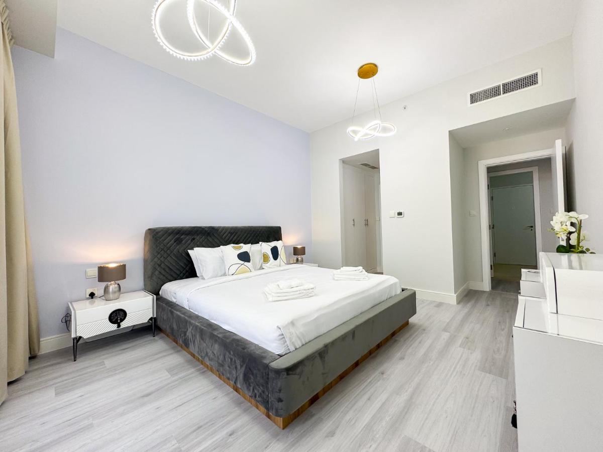 Lejlighed Spacious 2br In Jbr 5min Walk To The Beach Dubai