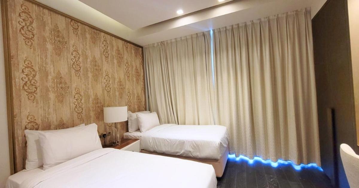 Damac Heights In Marina Apartment