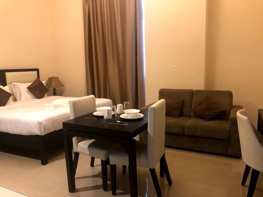 Appartement Luxury Studio/apartment In Jvc Dubaï