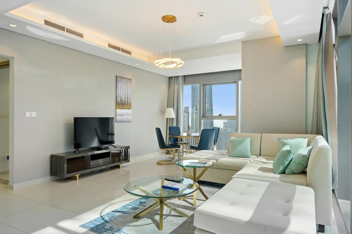 High Floor 2 Bedroom Gem - Burj Khalifa Views Appartement