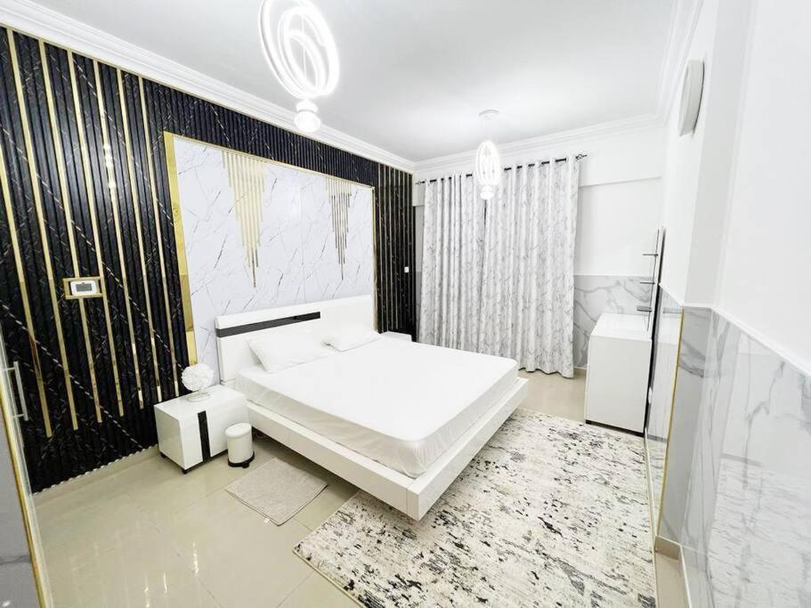 Float Over Marina In Charming 2 Bedroom W Sea View Apartamento *