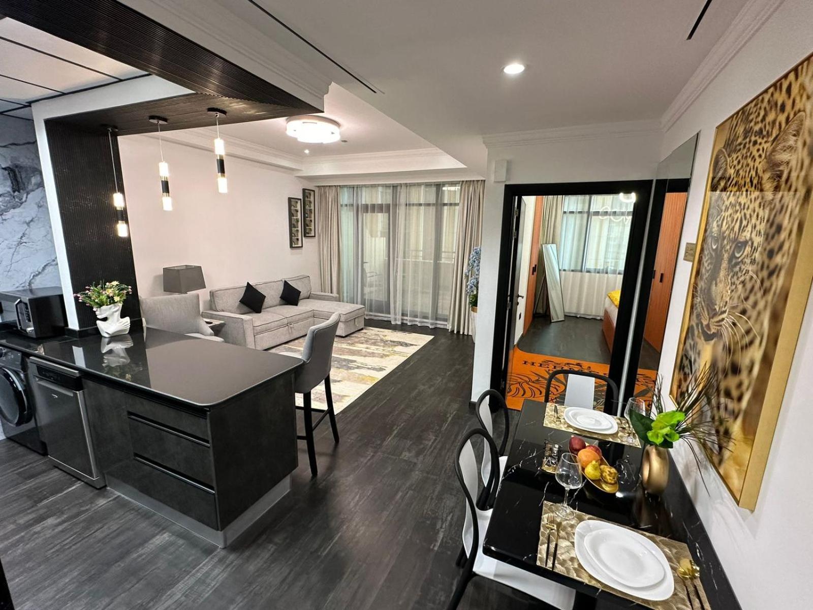 In The Luxury Marina Crown Tower Walk To Barasti Apartament