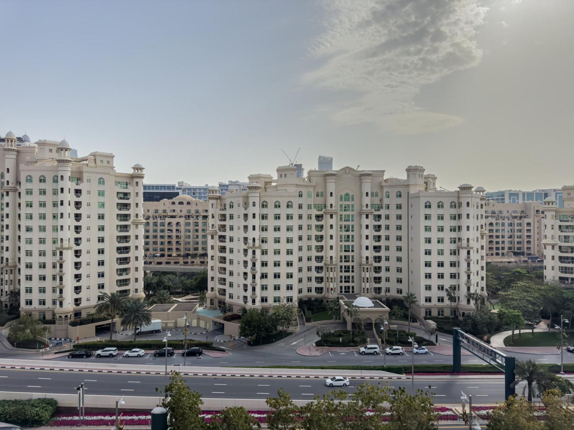 Beachfront 2br - Private In Palm Jumeirah Appartement *