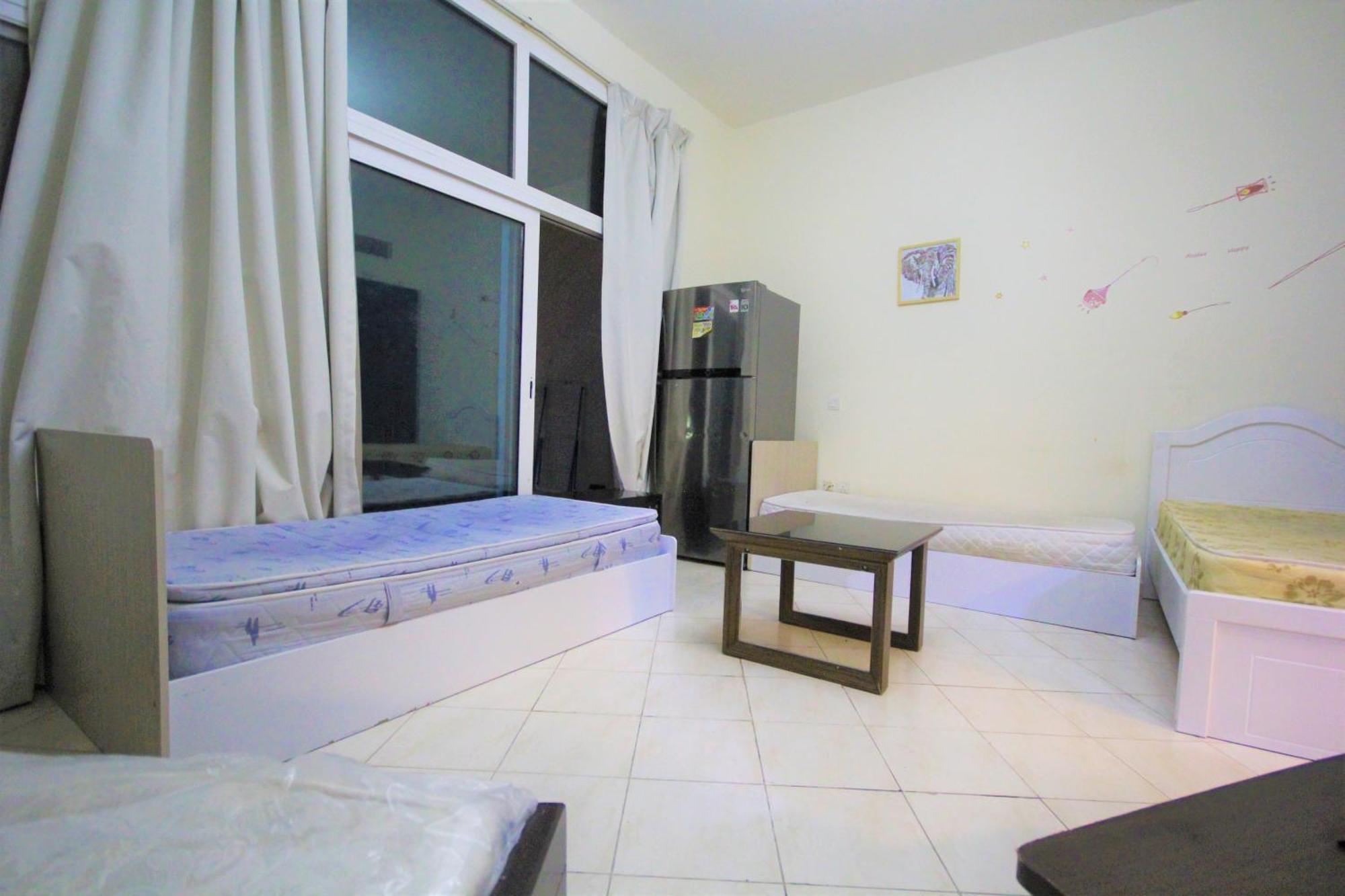 Wonderful ' For Girls Only ' In Tecom, Al Barsha Privatunterkunft