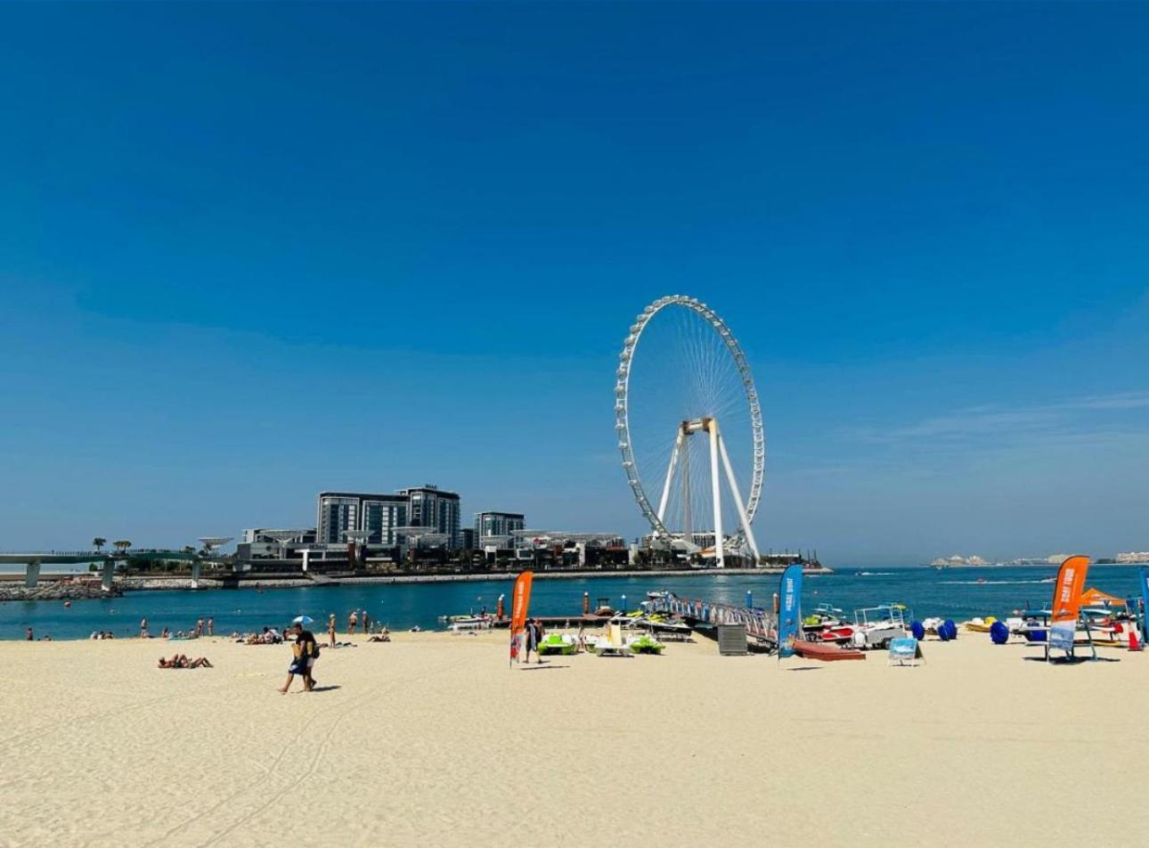 Hostal The Journey - Infront Of Tram-metro, Access To Beach, Pool & Gym - Enjoy Our Seaview - Coworking Space - Resident Housekeeping - Inhouse Food Menu - All At Jumierah Beach Residence, Marina