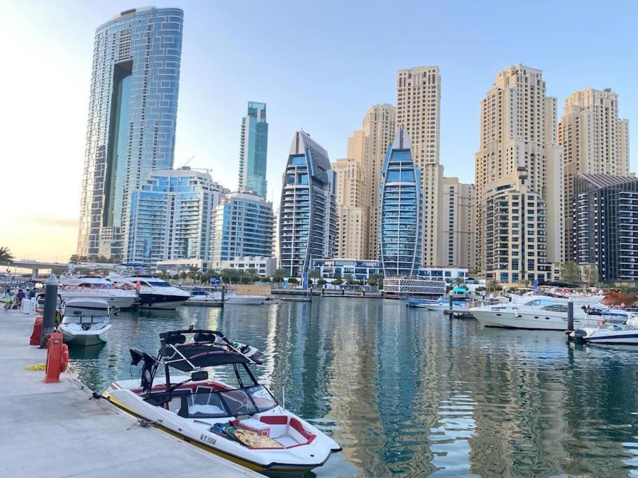 Elite Luxury - Spacious 2br Apt 1517 Sqft In Marina Both Bedroom Ensuite Walking To Metro Restaurants Beach Mall Marina Walk Apartamento Dubái