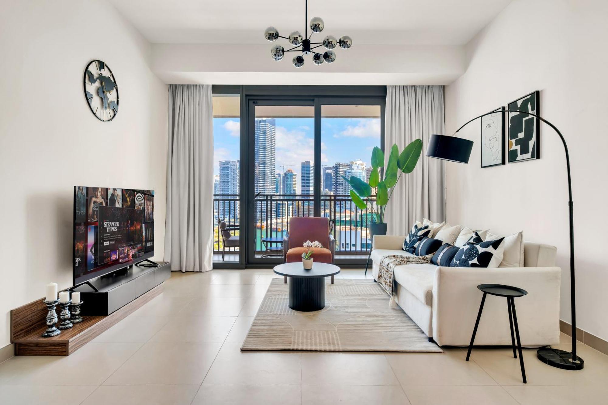 Apartamento Luxurious Marina & Sea Views 1br Near Blue Waters Marina By Maxx Value Homes Dubái