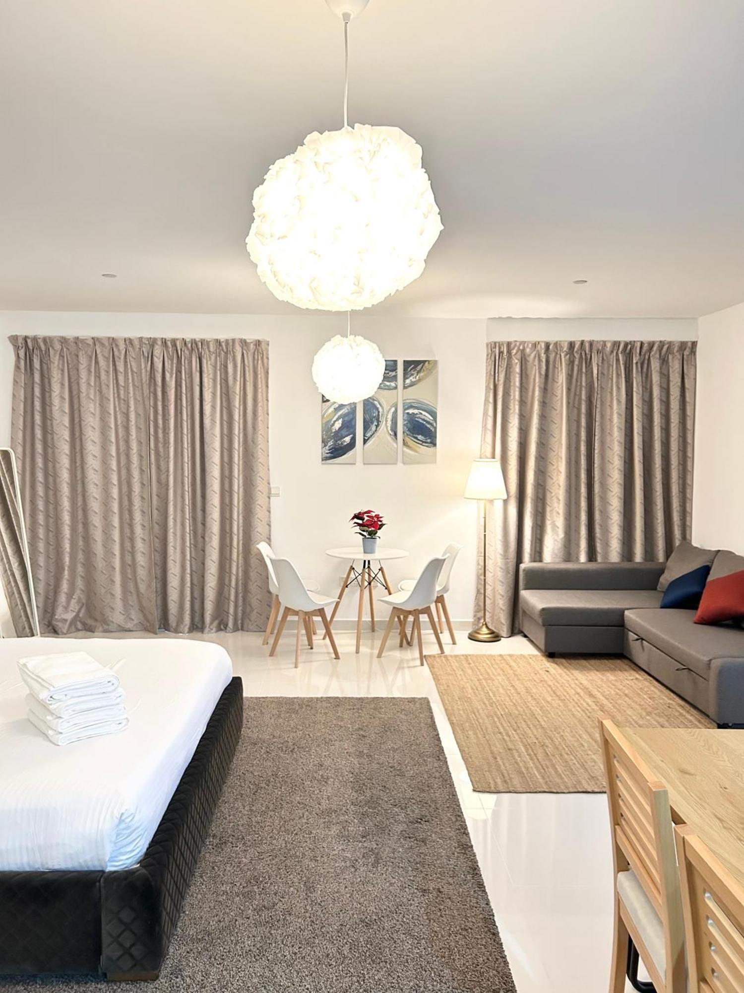 Seaside Spacious With Vibrant Vibes In Jbr By Sweet Homes Apartamento *