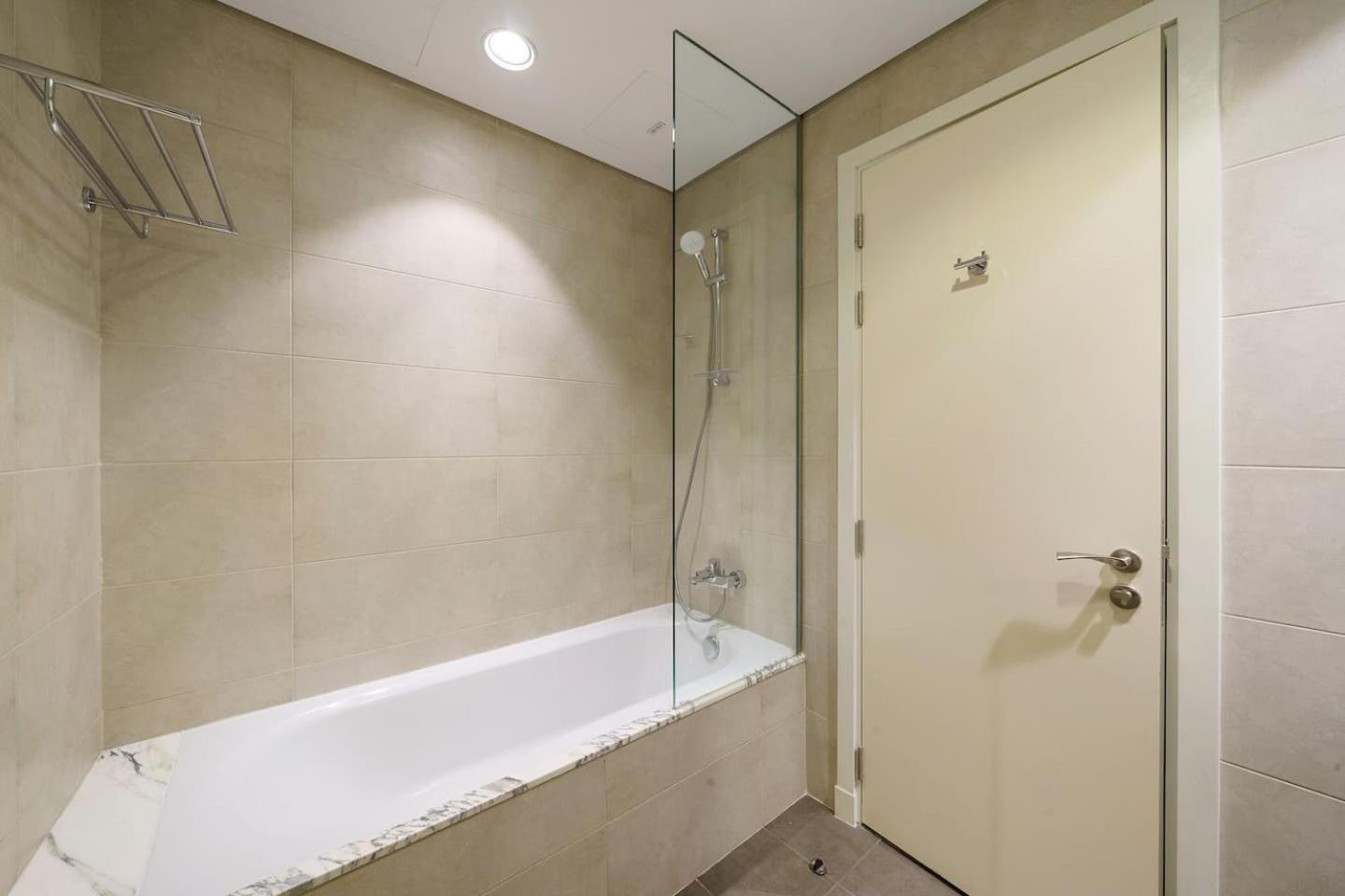 High Floor 2 Bedroom Gem - Burj Khalifa Views Appartement Dubaï