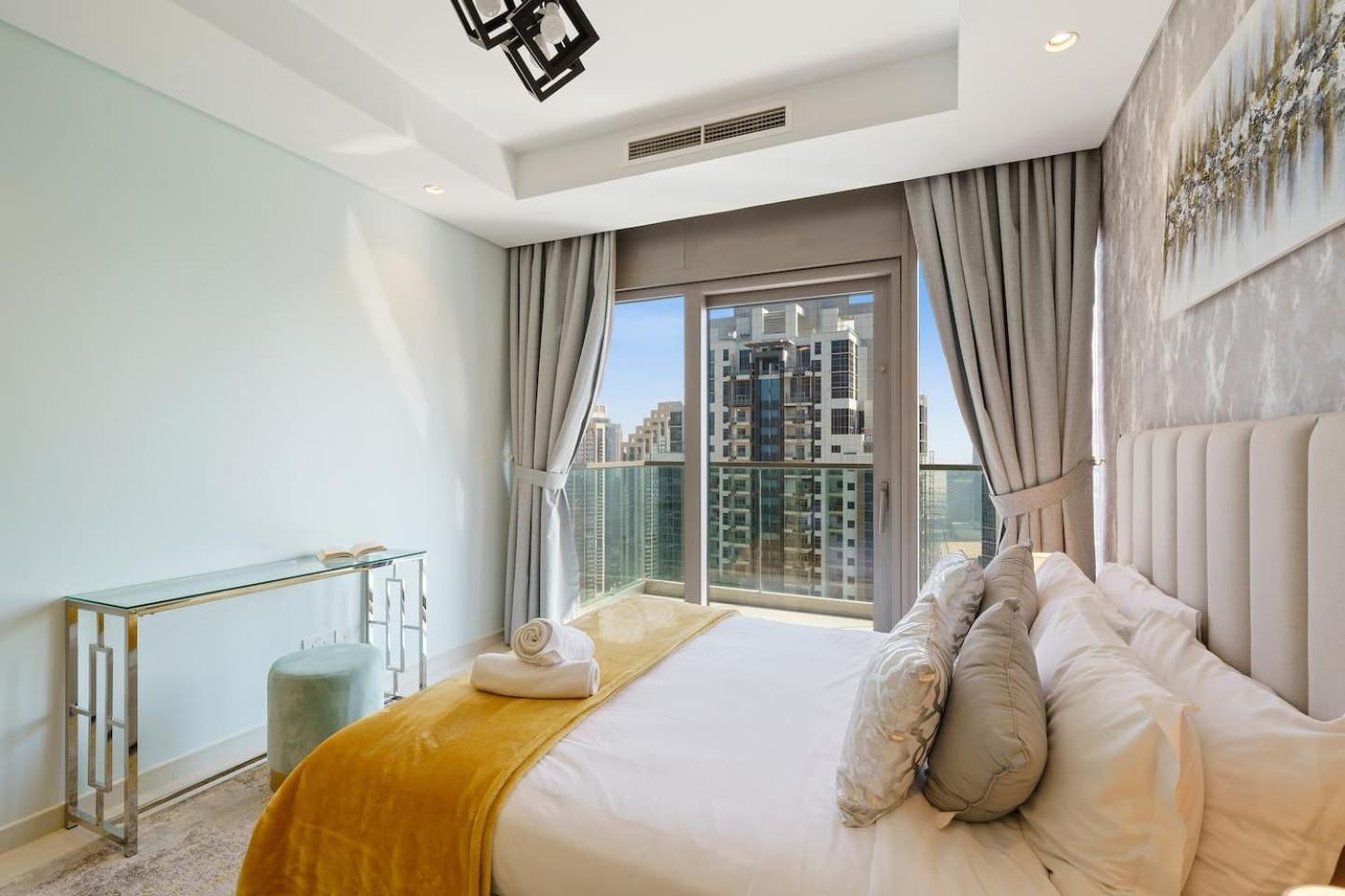 High Floor 2 Bedroom Gem - Burj Khalifa Views Appartement *