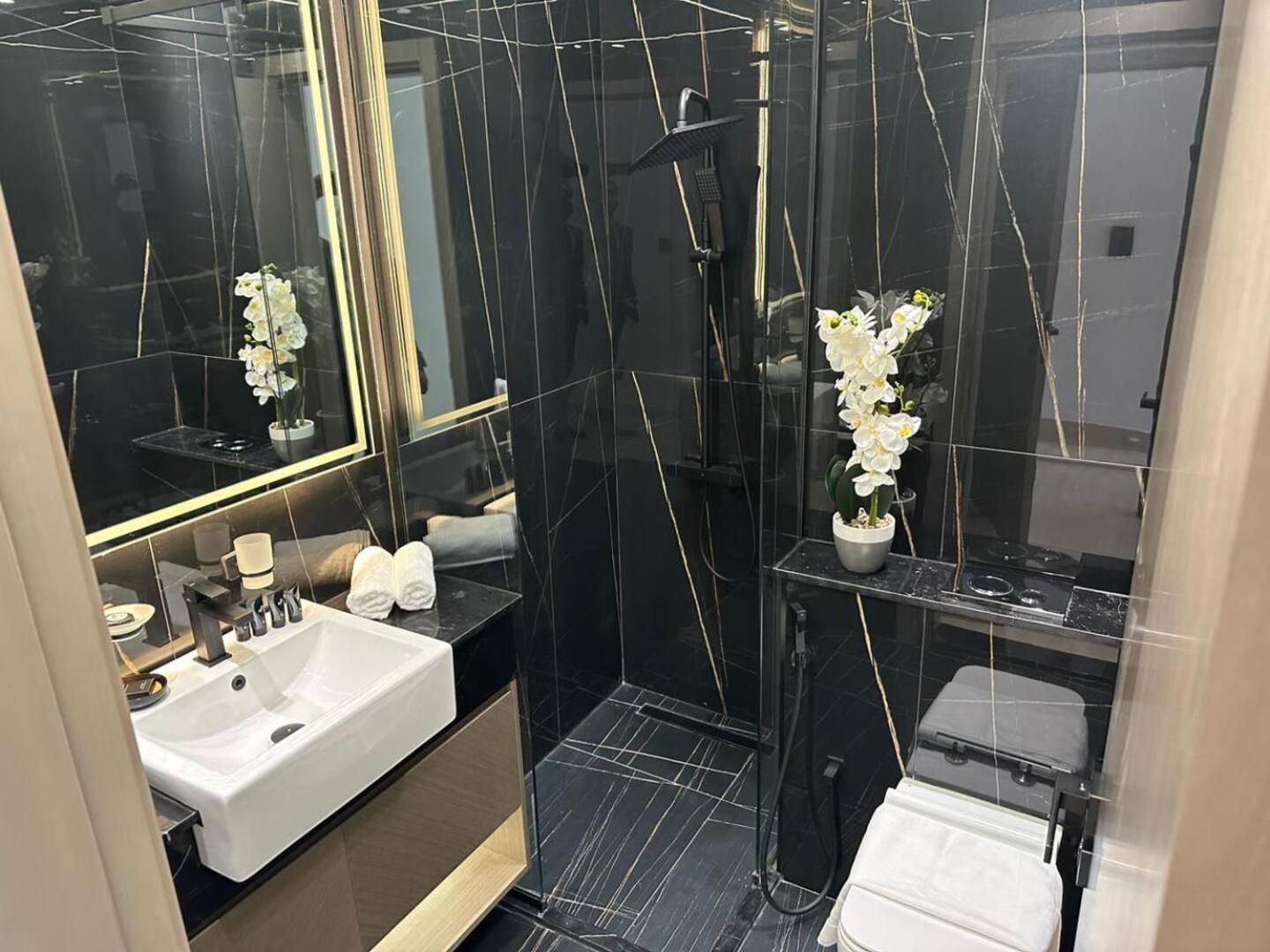 Modern & Smart 1bedroom In Jvc - Fully Furnished *