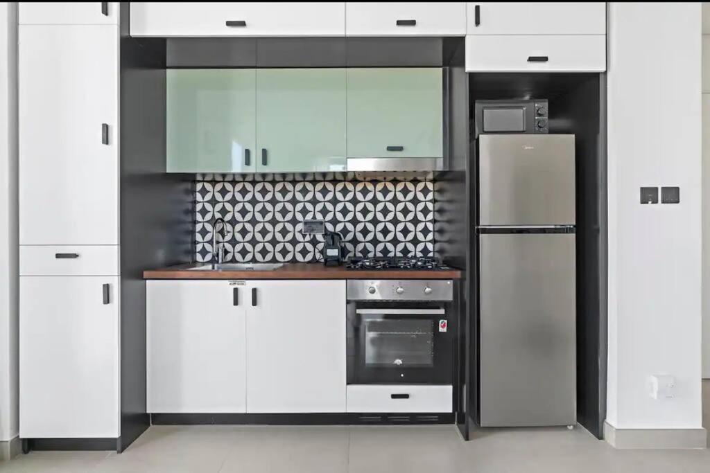 ‎‏stylish 2br In The Hart Of Hills! * Dubai