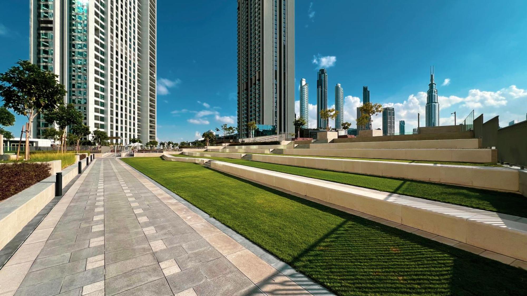 Burj Khalifa View, High Floor, Mall Access, Gym, Infinity-pool, Playground, Bbq, Family Friendly Appartement *