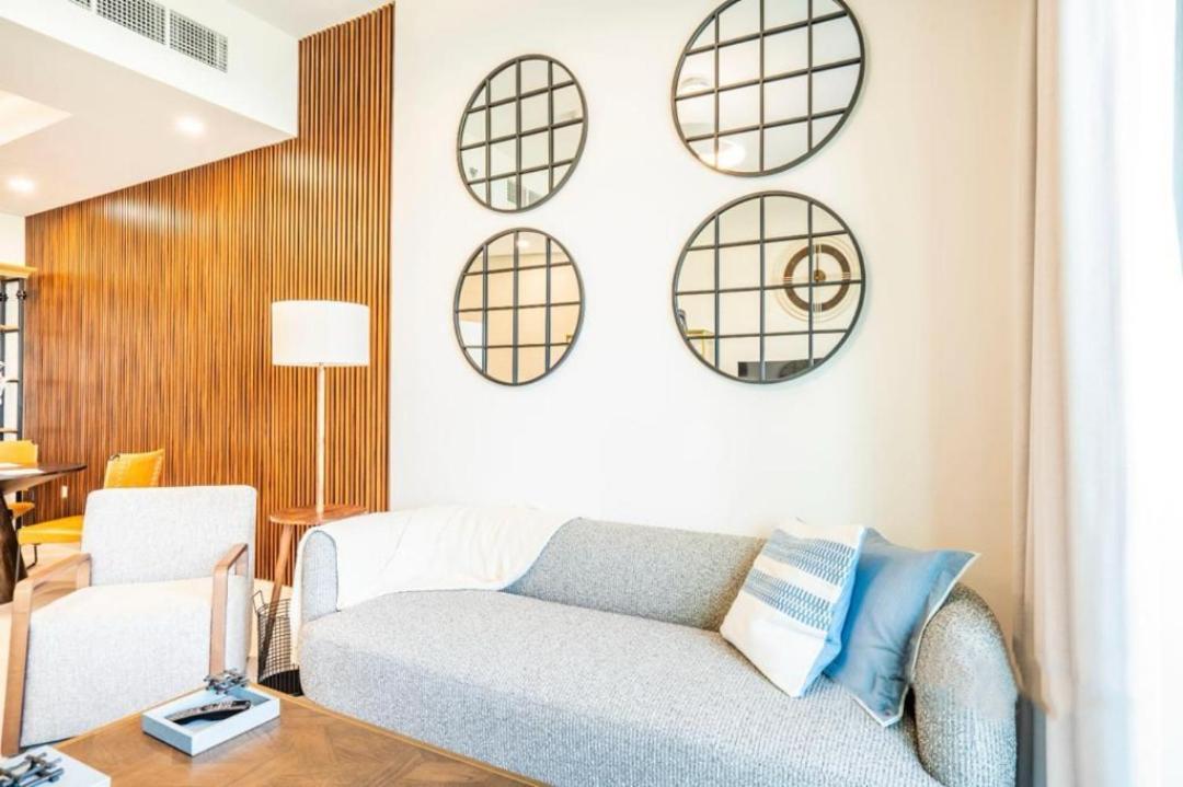 Luxury 1-bedroom Oasis Near Downtown Сasa de vacaciones Dubái