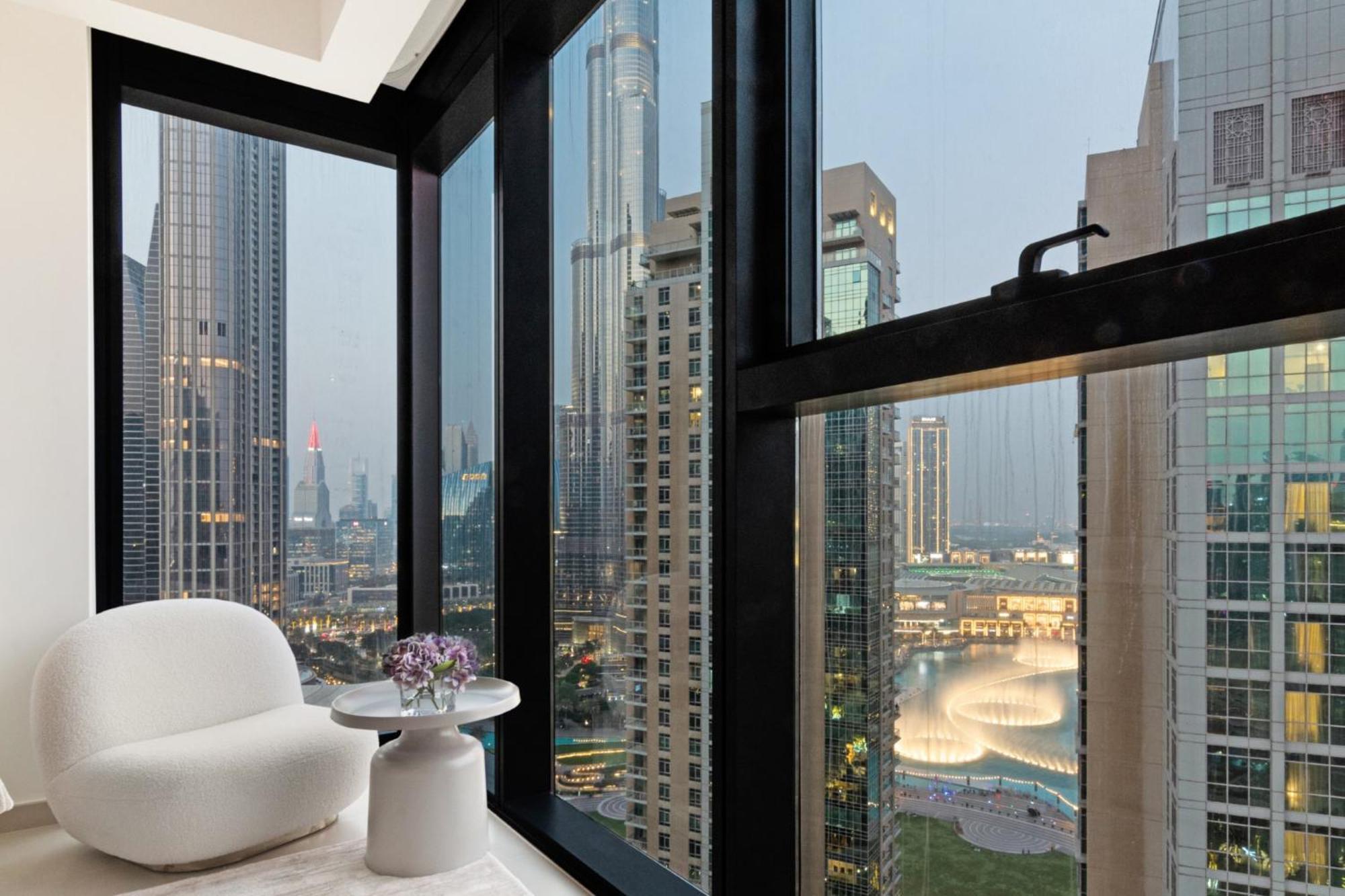 Spacious And Overlooking Burj & Fountains * Dubaï