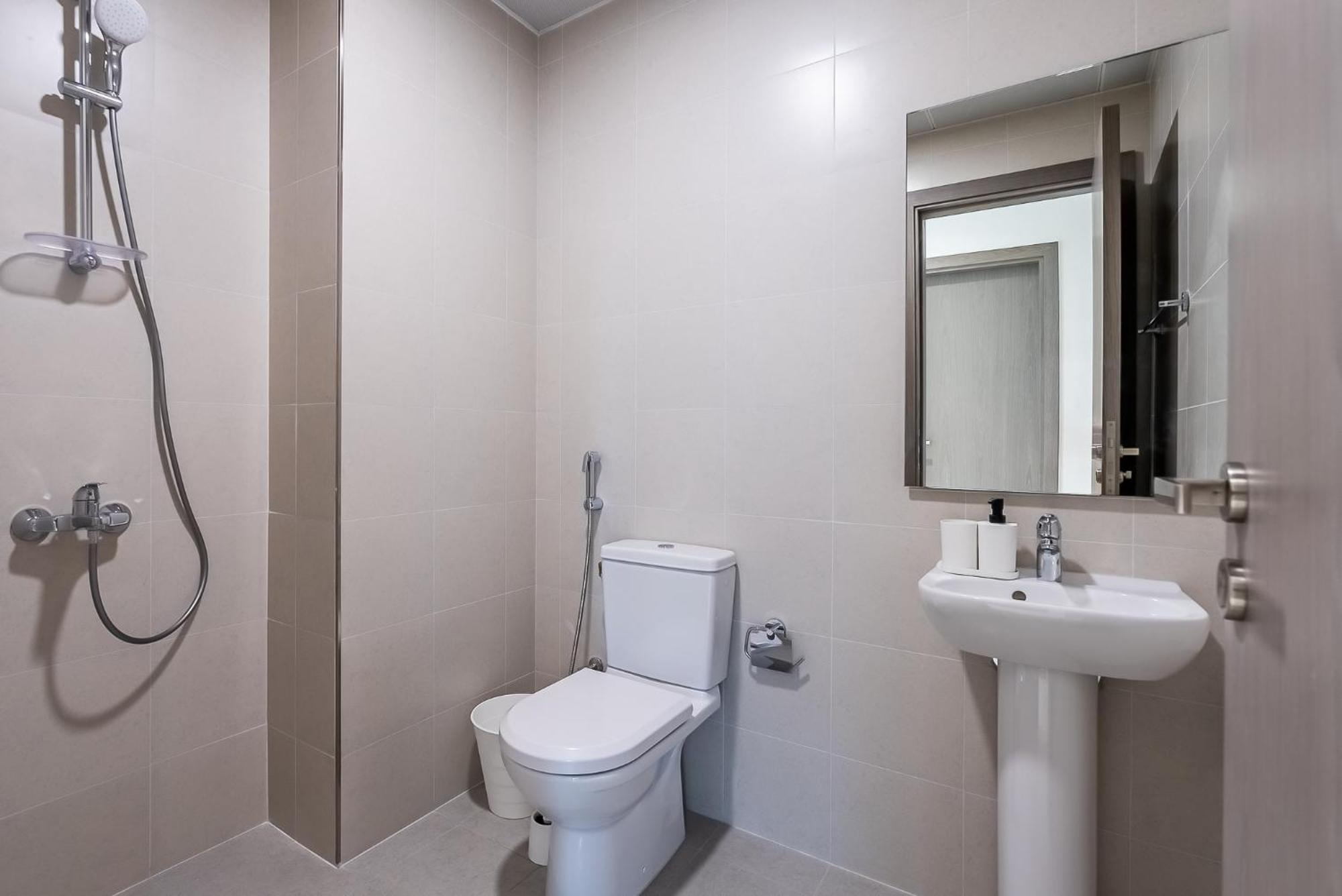 Appartement 3bdr With Maid I District One I Lagoons View