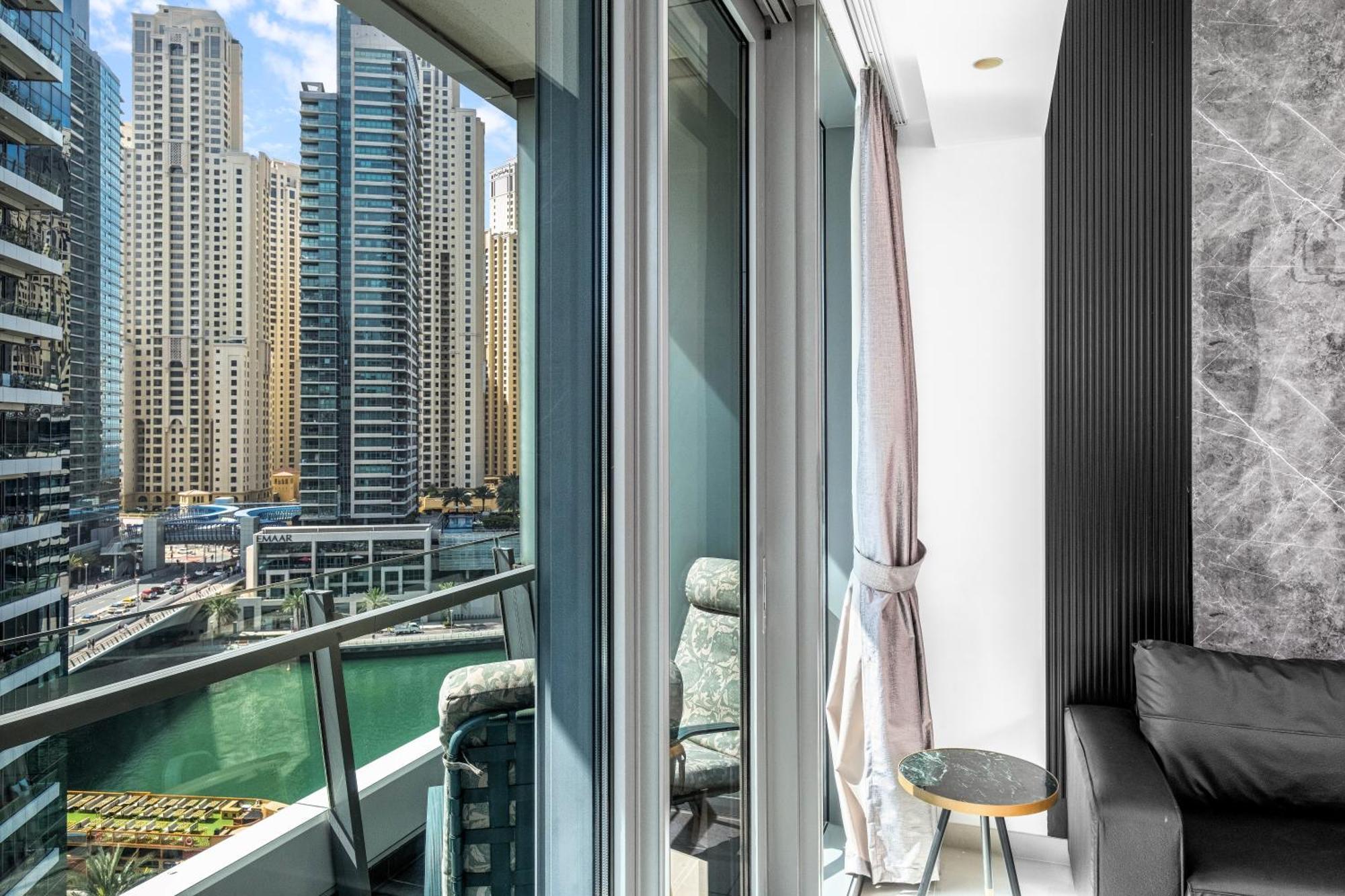 Panoramic 1br Stunning Marina Views Near Jbr By Maxx Value Homes Lejlighed Dubai