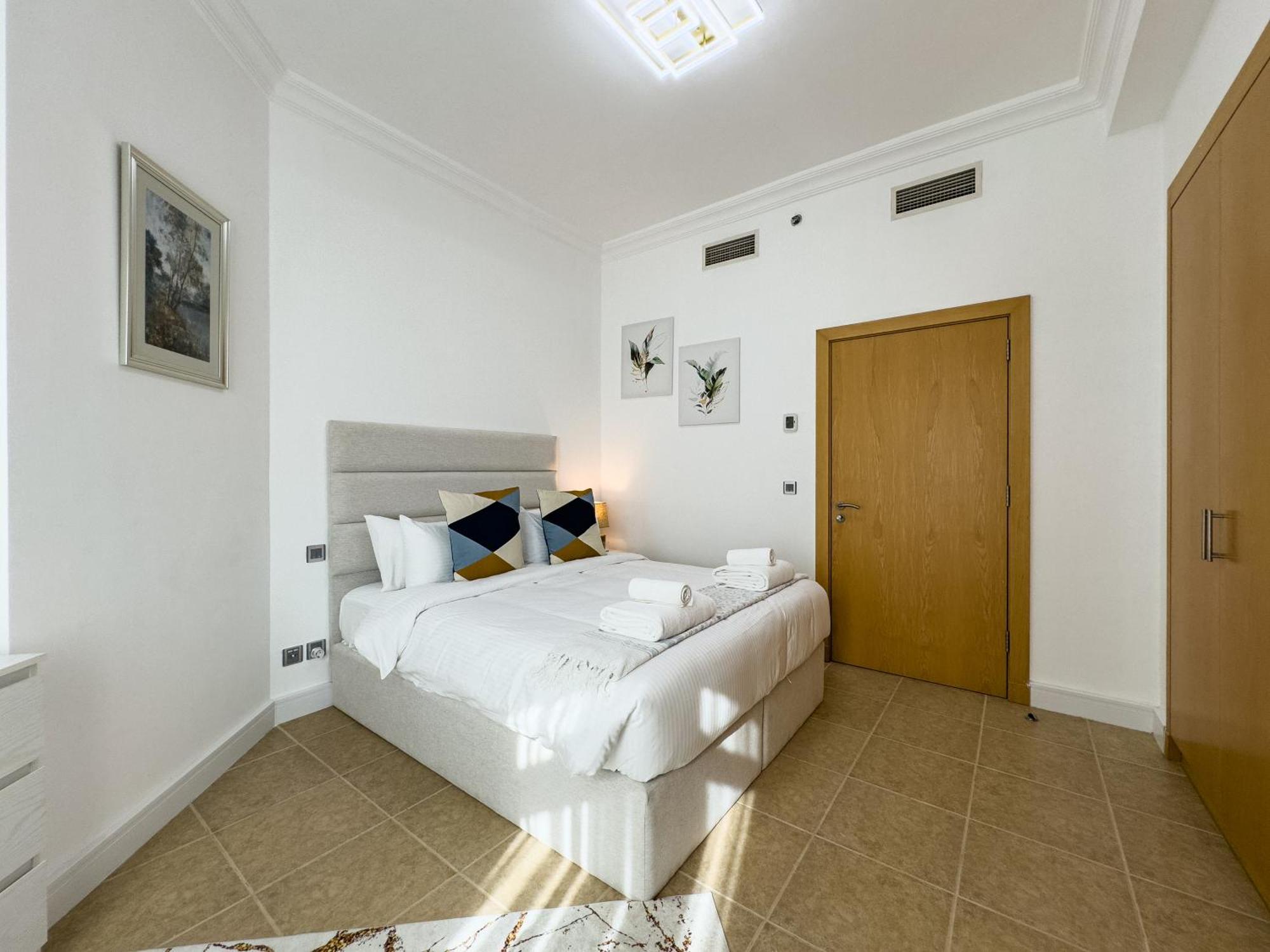 Beachfront 2br - Private In Palm Jumeirah Appartement