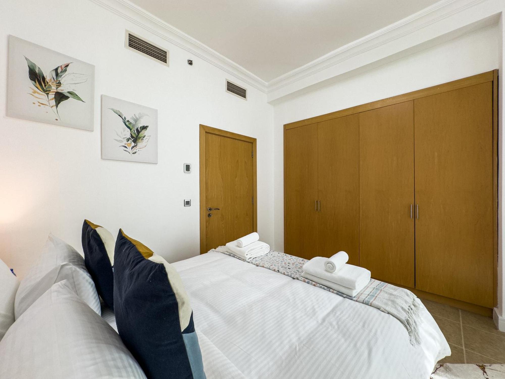 Beachfront 2br - Private In Palm Jumeirah Appartement