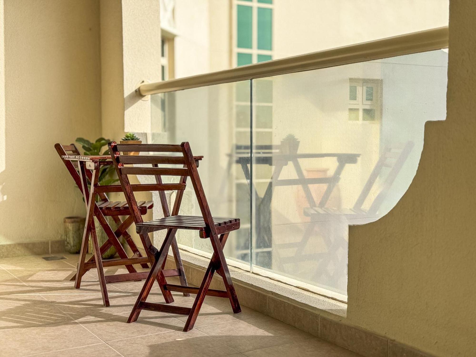 Beachfront 2br - Private In Palm Jumeirah Appartement