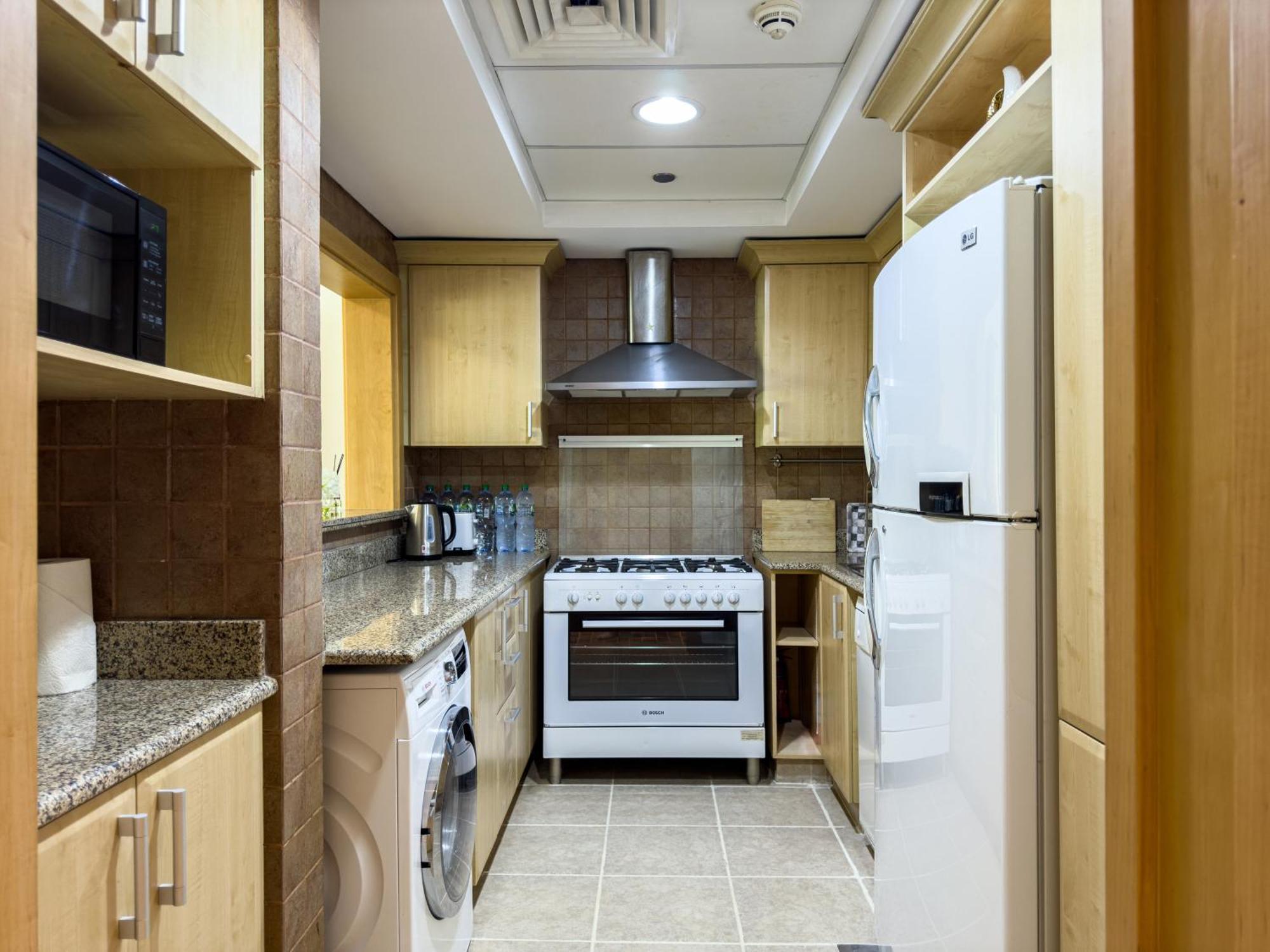 Beachfront 2br - Private In Palm Jumeirah Dubaï